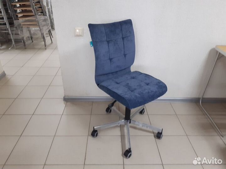 Компьютерное кресло