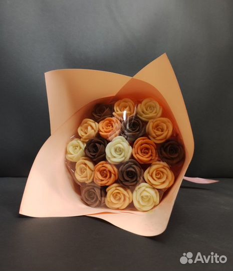 Шоколадные Розы - 19 шт в Букете