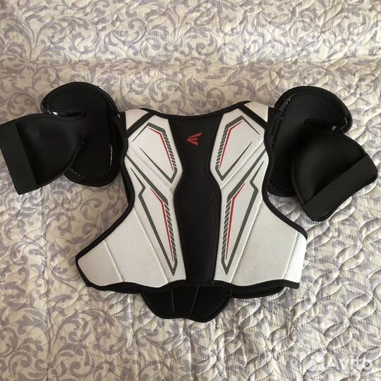 Нагрудник хоккейный детский