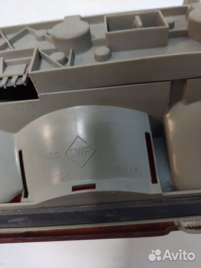 Opel Rekord E правый фонарь седан