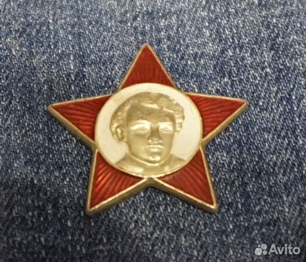 Значок октябренка 50-х годов