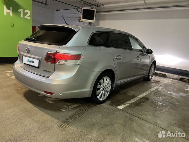 Toyota Avensis 2.2 AT, 2009, 300 000 км