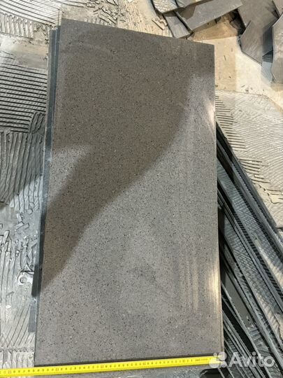 Плитка напольная бу