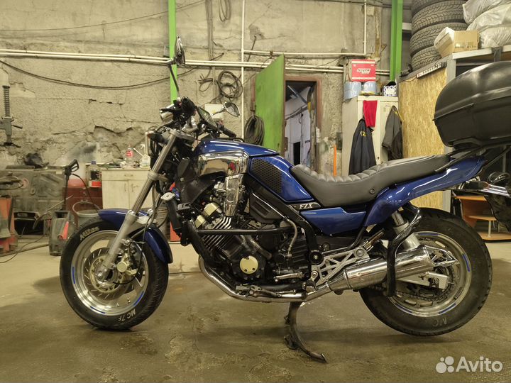 Yamaha fzx 750