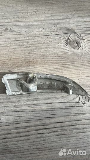 Повторитель поворота в зеркало Ford fiesta MK6