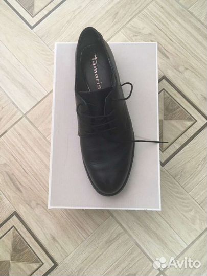 Обувь женская 39 размер