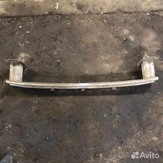 Усилитель бампера задний Suzuki Vitara 2LY 1.0