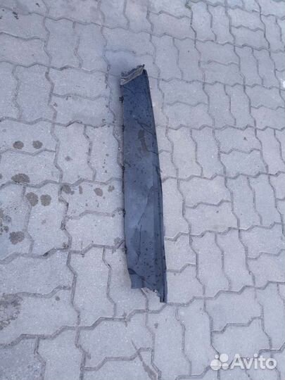 Volkswagen Tiguan 2 дефлектор радиатора