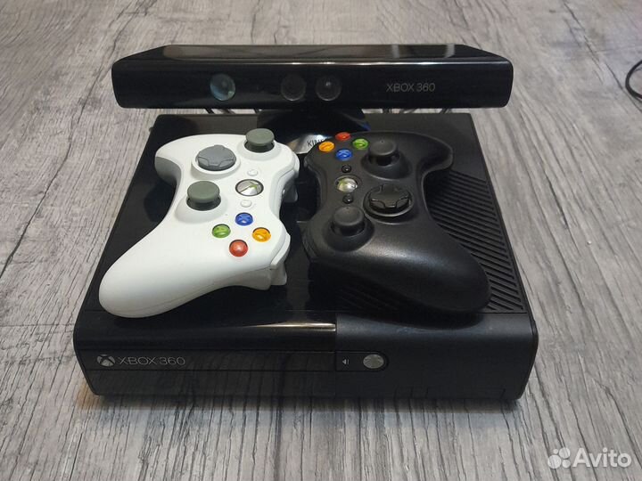 Xbox 360 E прошитый freeboot + 40 игр