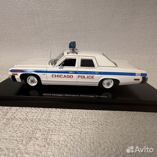 Полицейский автомобиль Dodge Monaco