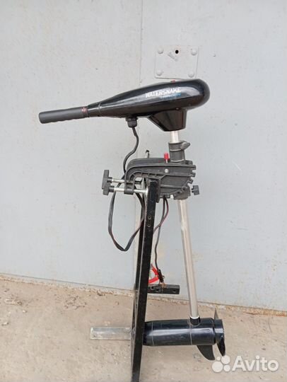 Электрический лодочный мотор