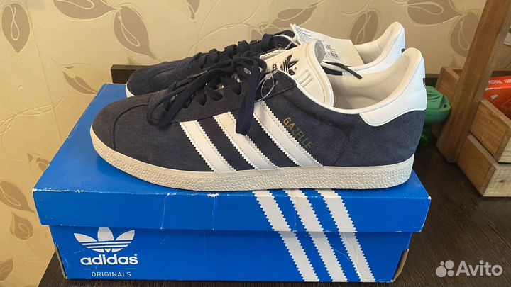 Кроссовки мужские 42 размер новые