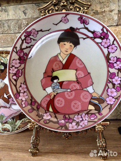 Коллекционные тарелки 
