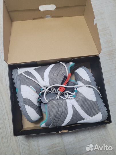 Ботинки для сноуборда burton