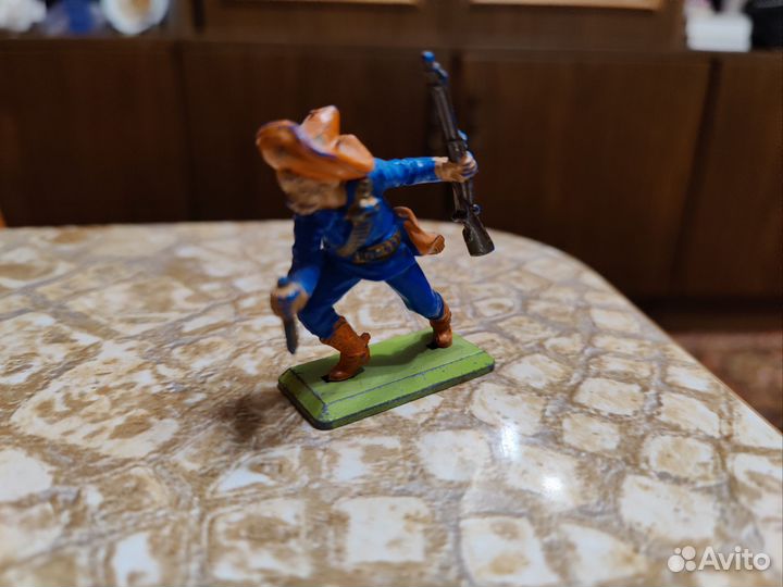 Игрушка Солдат