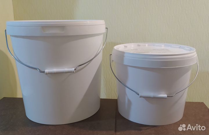 Ведра с крышками, б/у, чистые, по 11 и 20 л