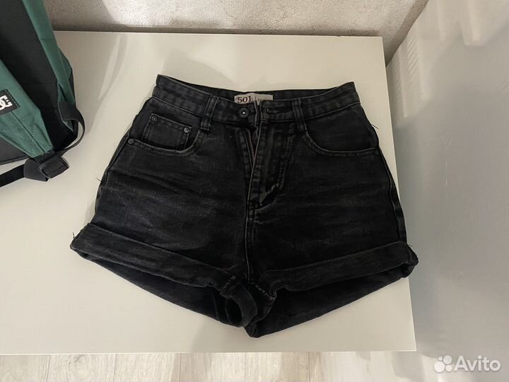 Шорты женские
