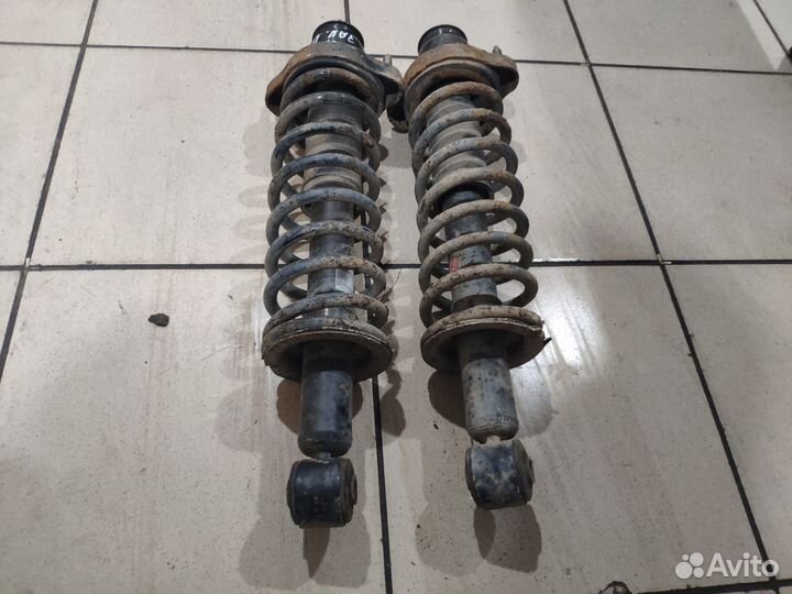 Стойка задняя Mitsubishi Lancer 9