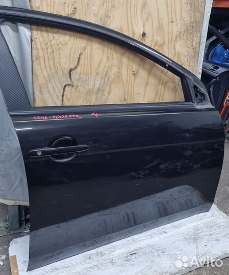 Дверь передняя правая lancer evolution 10