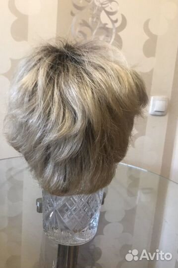 Парик из натуральных волос