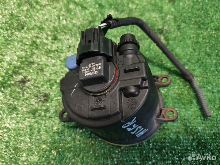 Птф передняя правая Toyota Auris E150 2009