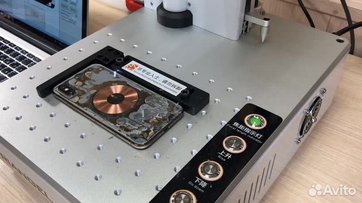 Замена заднего стекла iPhone Лазером