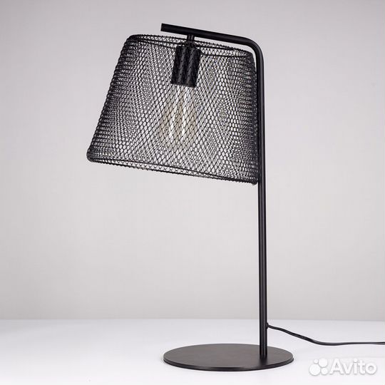 Настольная лампа лофт Кассель бренда De Markt