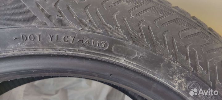 Nokian Tyres Hakkapeliitta 8 225/55 R17 97T