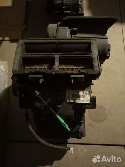 Форд Фокус 2 корпус печки отопителя разборка