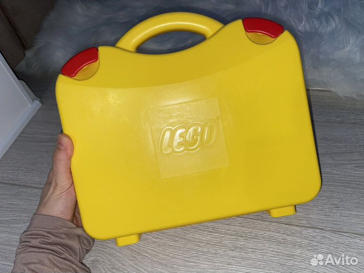 Lego чемодан