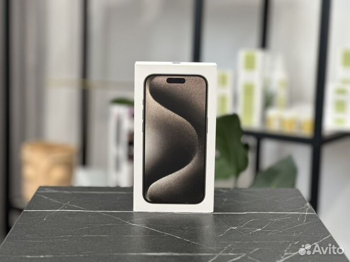 iPhone 15 Pro Max, 256 ГБ