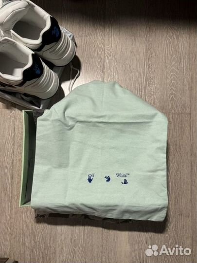 Off white out of office оригинал