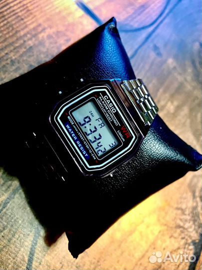 Электронные часы casio