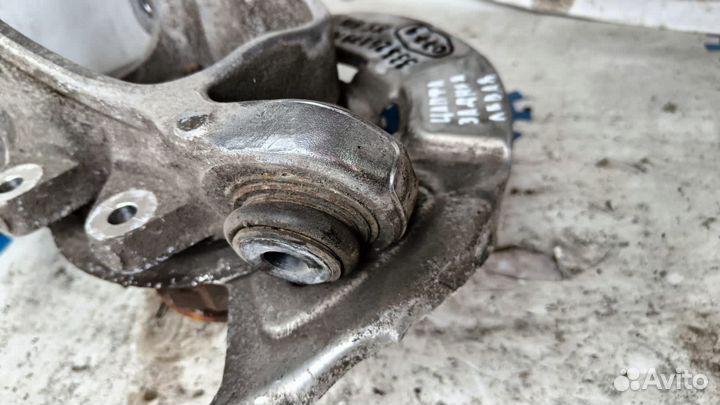 Bmw X5 F15 X6 f16 Цапфа задняя левая 0779