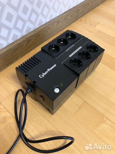 Бесперебойник CyberPover BS450E