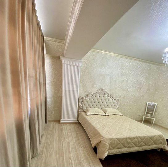 1-к. квартира, 47 м², 8/10 эт.