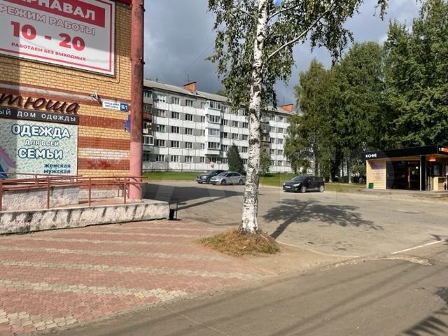 Сдам торговую площадь в центре Эжвы, 127-316 м²