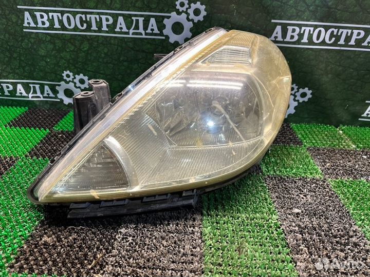 Фара левая Nissan Tiida C11