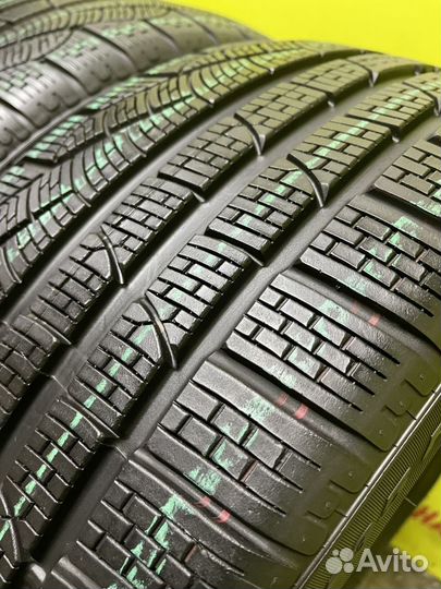 Pirelli Winter Sottozero 270 Serie II 245/35 R20 95W