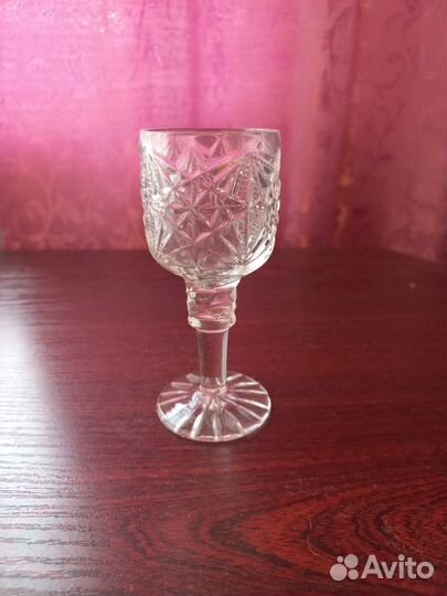 Хрустальные бокалы