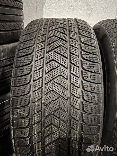 Pirelli Scorpion Winter 275/45 R21 113V