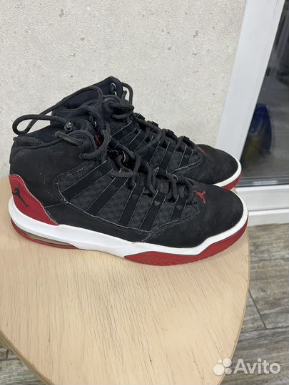 Кроссовки jordan 35 размер