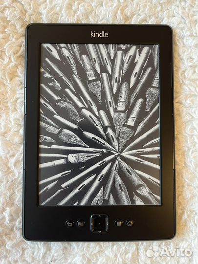 Электронная книга Amazon Kindle 4