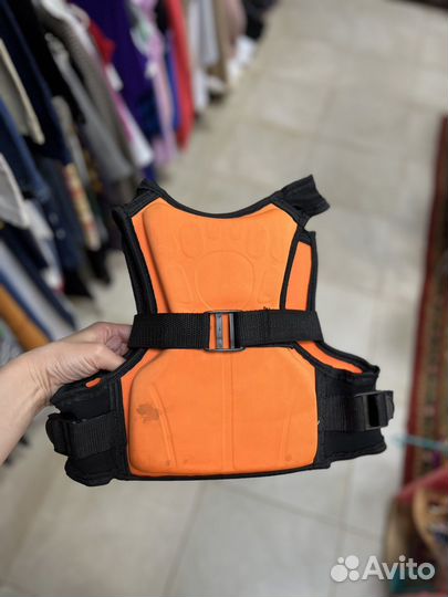 Спасательный жилет для детей