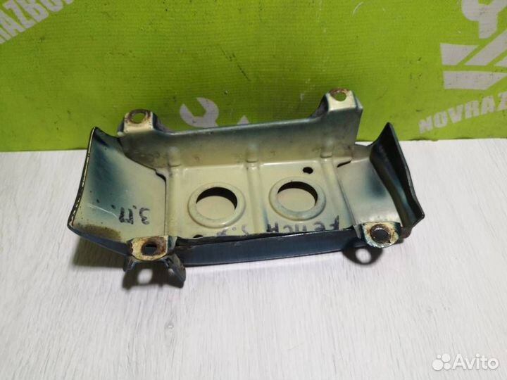 Планка под фонарь правая Шкода Фелиция