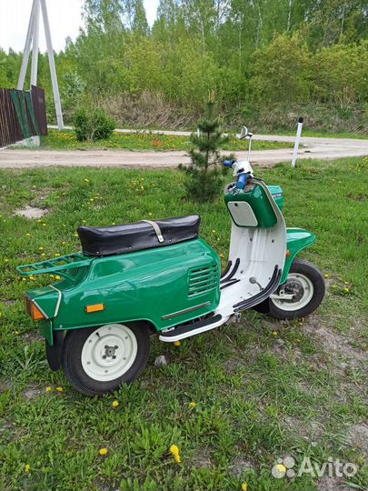 Мотороллер Вятка Электрон 3