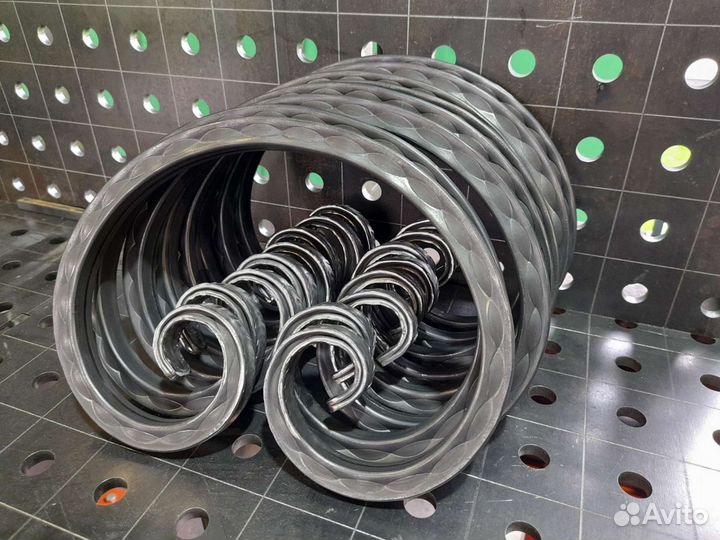 Кованые элементы из 15,20 профтрубы