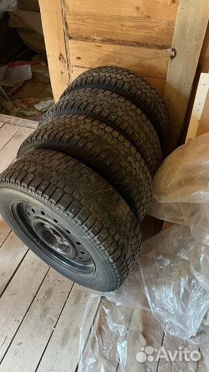 Yokohama Ice Guard F700Z R16