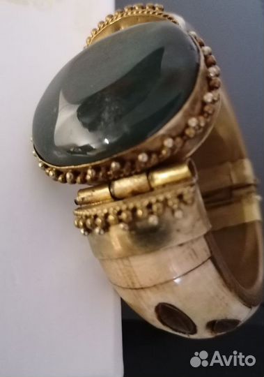 Браслет с крупным натурал. Нефритом Индия Редкость
