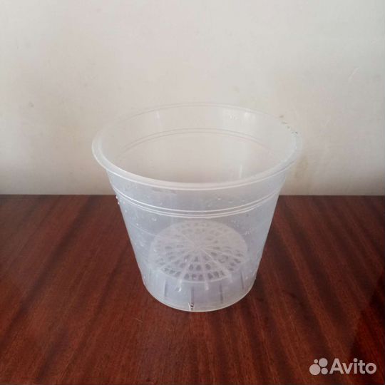 Горшки для цветов пластиковые